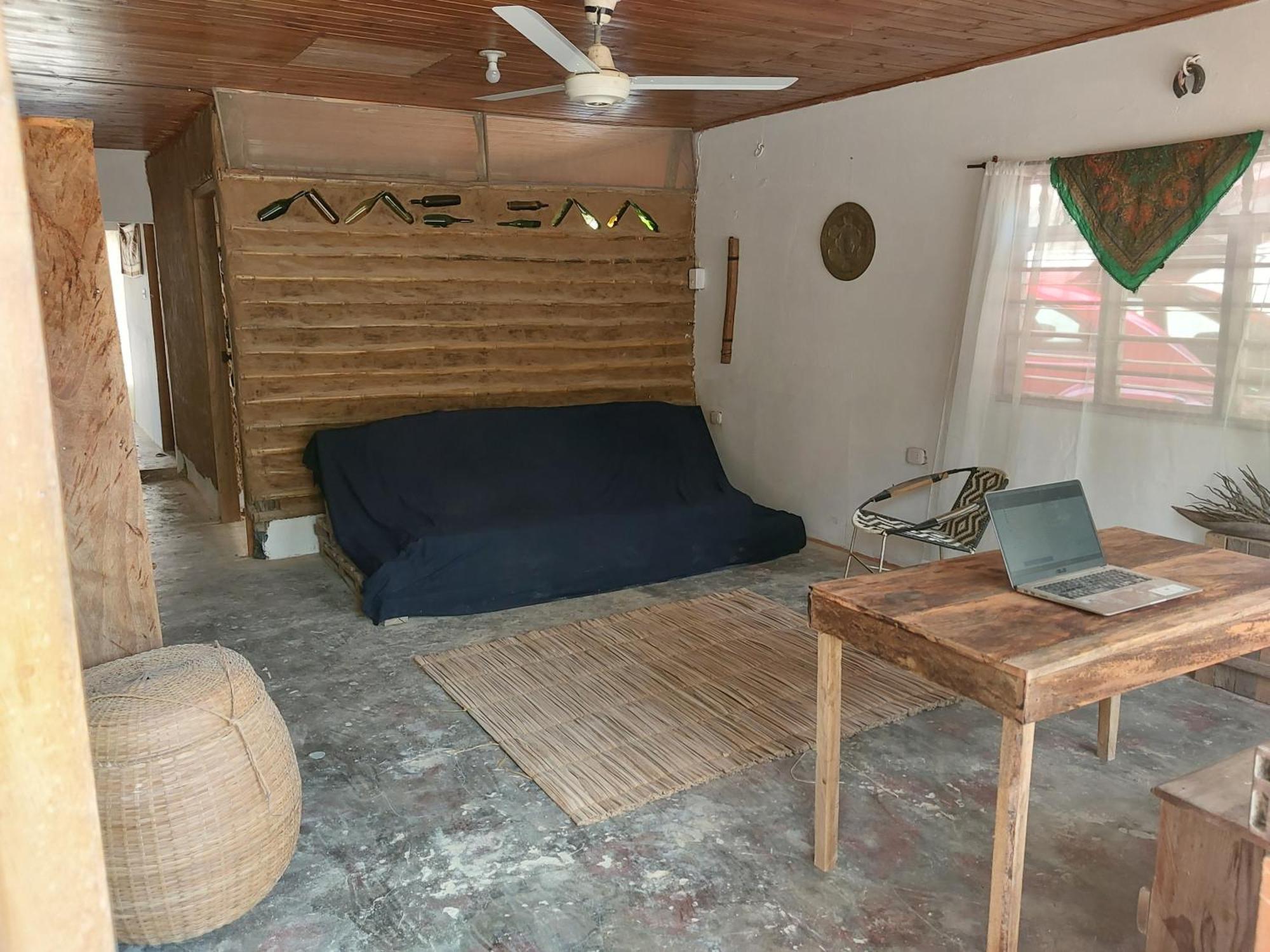 Hostel Nugeku Rincón エクステリア 写真