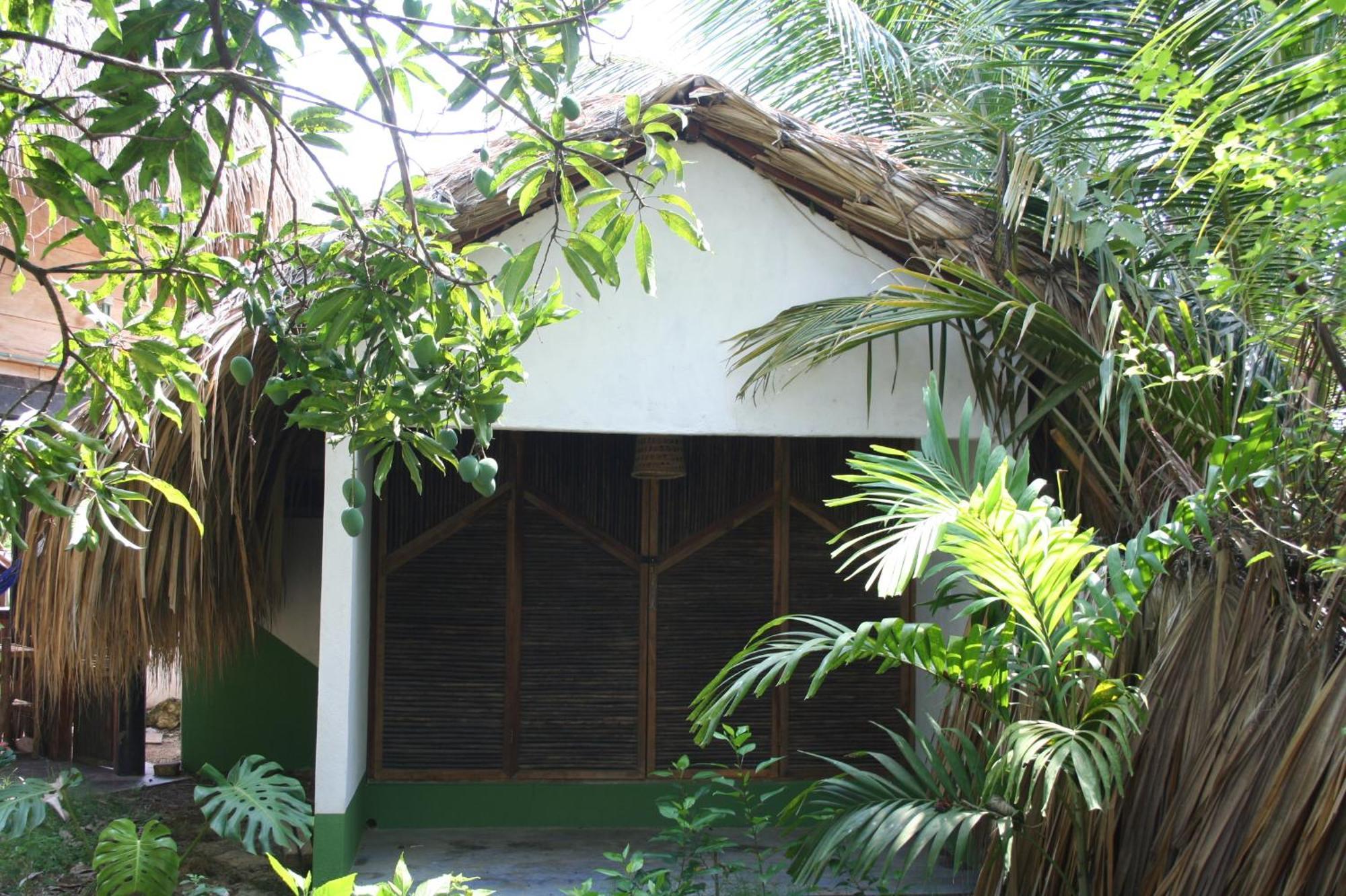 Hostel Nugeku Rincón エクステリア 写真